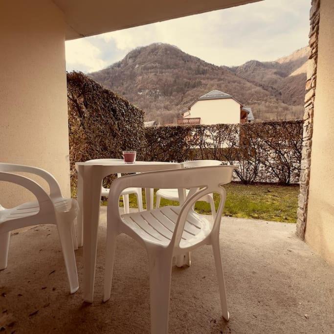 Le Nid D'Aran Apartment Bagneres-de-Luchon Luaran gambar